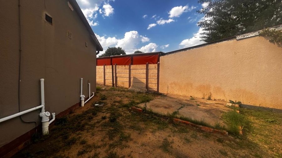 5 Bedroom Property for Sale in Sasolburg Ext 1 Free State